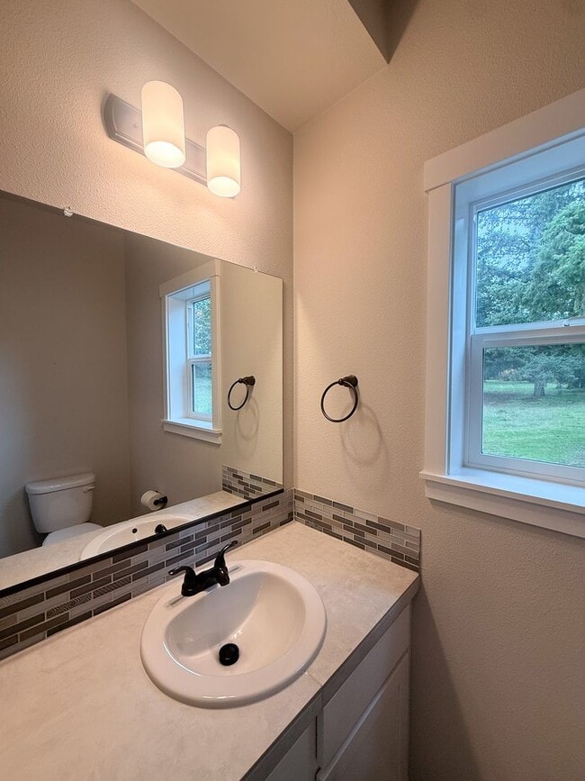 Building Photo - 5590 Mountain Quail Dr S