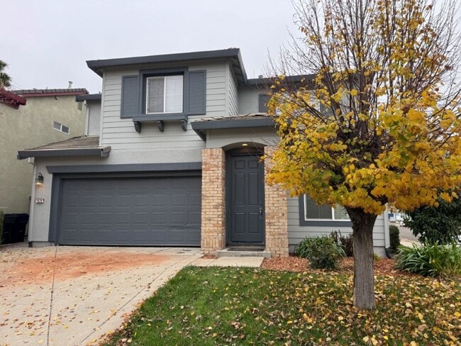 Primary Photo - Beautiful 4 Bedroom Home with Solar – North Natomas