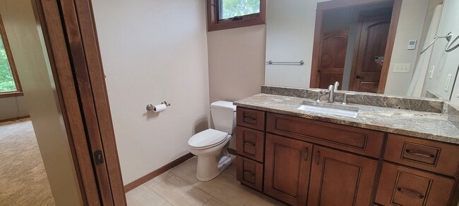 Building Photo - Beautiful 4 Bedroom Home Off of Lake Irving