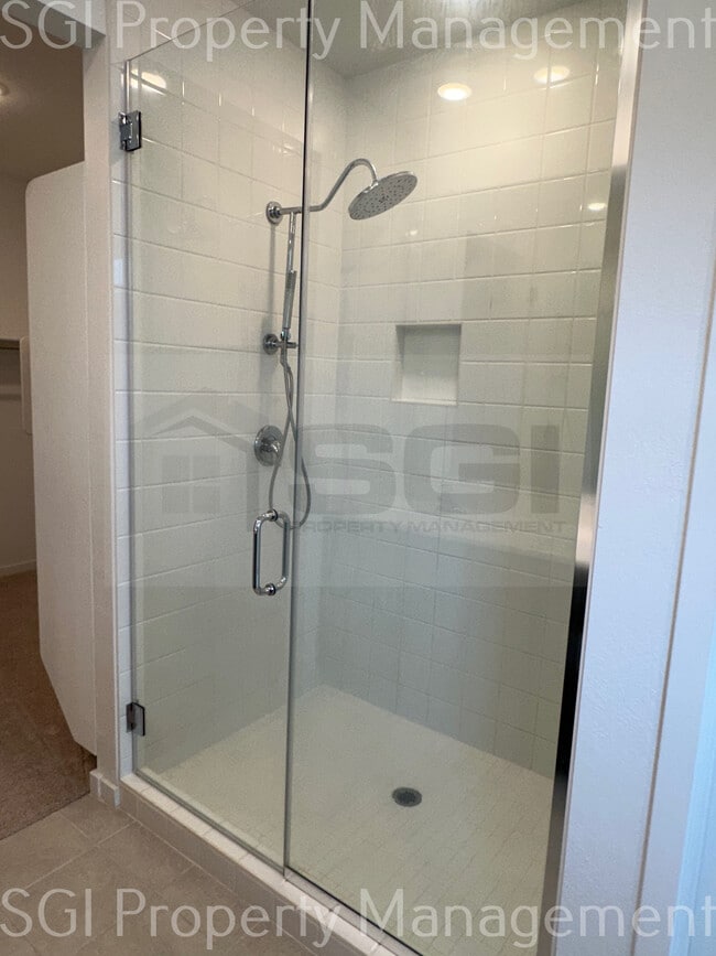 Building Photo - 22511 E Rosa Rd