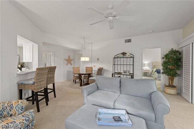 Building Photo - 595 Serendipity Dr