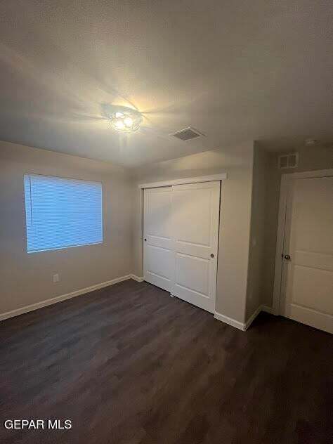 Building Photo - 8761 Lawson -