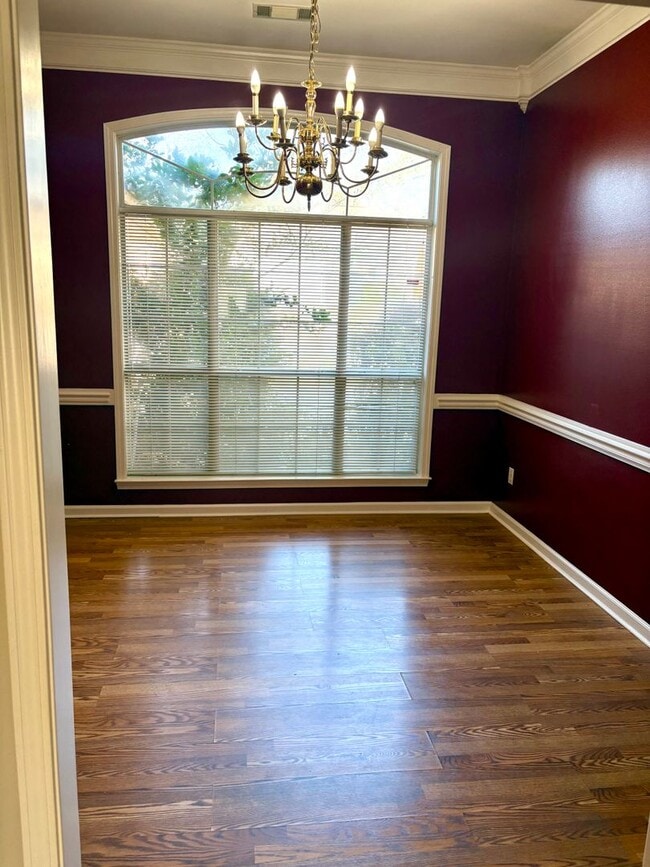 Building Photo - Beautiful Home in Desirable Cherry Creek | 3 Bed + Office | Fully Fenced Yard | Near Baker Elemen...