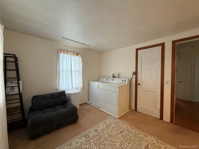 Building Photo - 247 Orrs Mills Rd