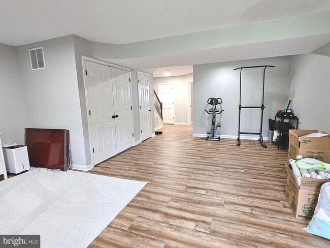 Building Photo - 14222 Hunters Run Way