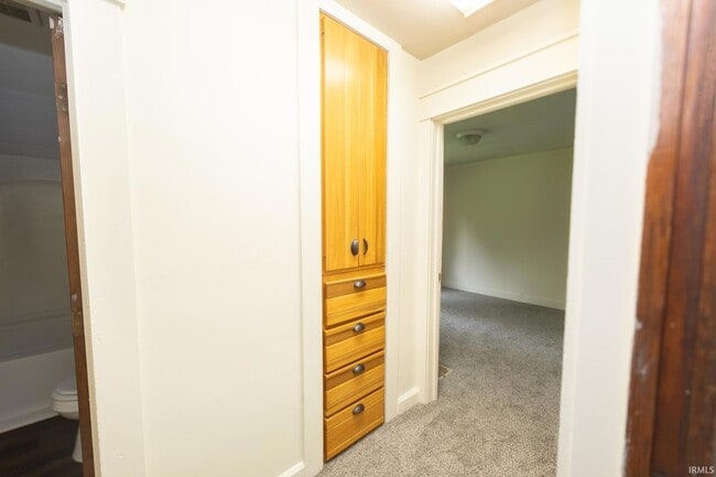 Building Photo - 1203 S Fess Ave