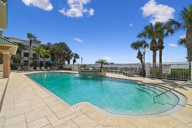 Building Photo - 4304 Bay Club Cir
