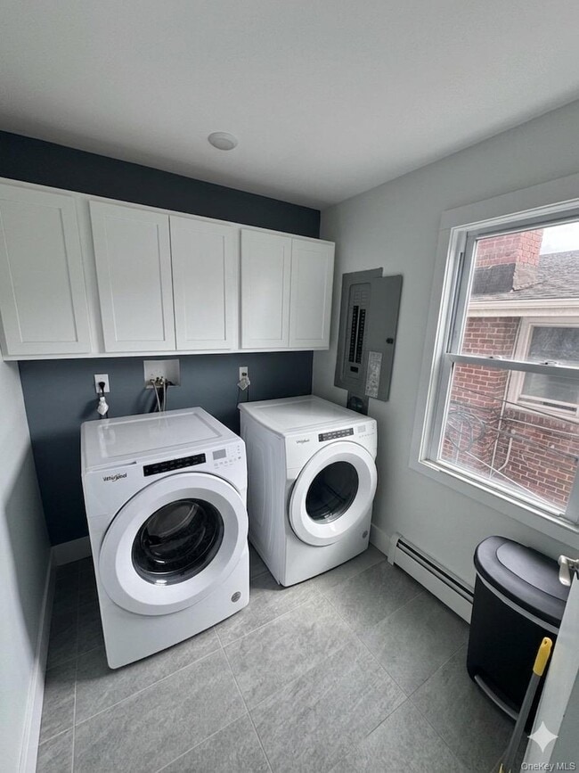 Building Photo - 16 Florida St