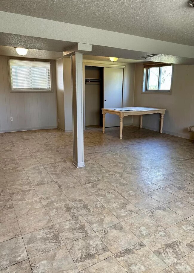 Finished Basement - 9108 S Buckner Tarsney Rd