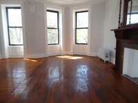 Building Photo - 473 Halsey St