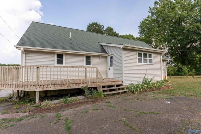 Building Photo - 2843 Hobbs Island Rd SE