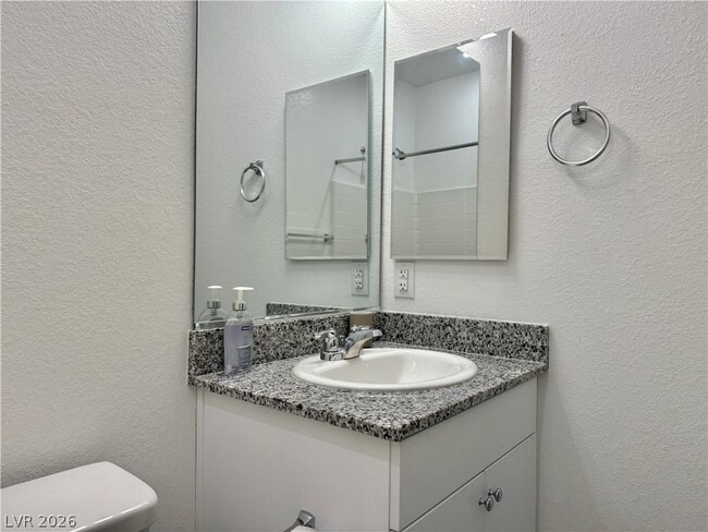 Building Photo - 5672 Beguiling Falls St