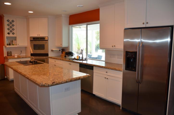 Building Photo - 37 Country Lake Cir