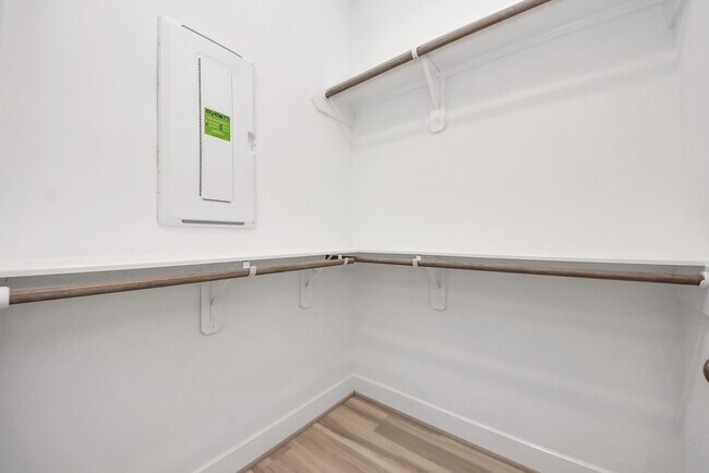 Building Photo - 18716 Centro Main St