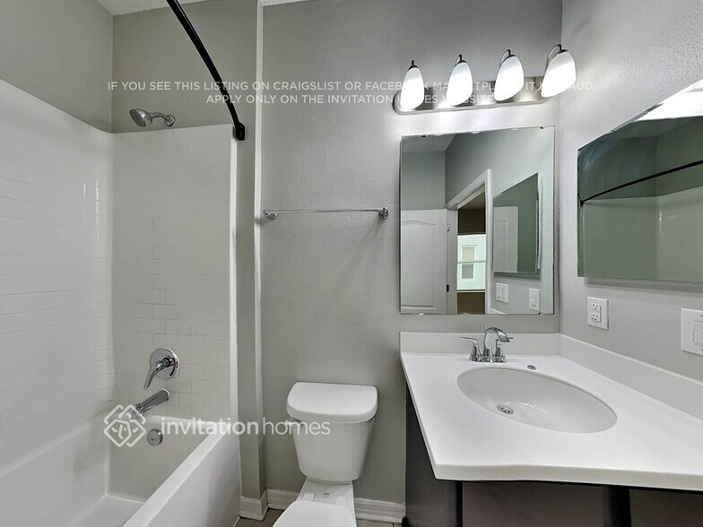 Building Photo - 4831 Reisswood Lp