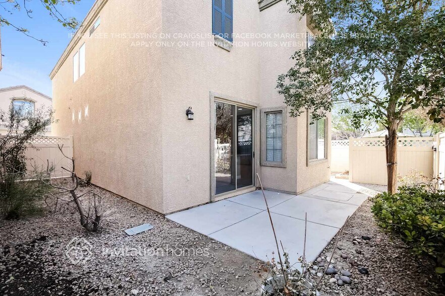 Building Photo - 620 Desert Silk Ct