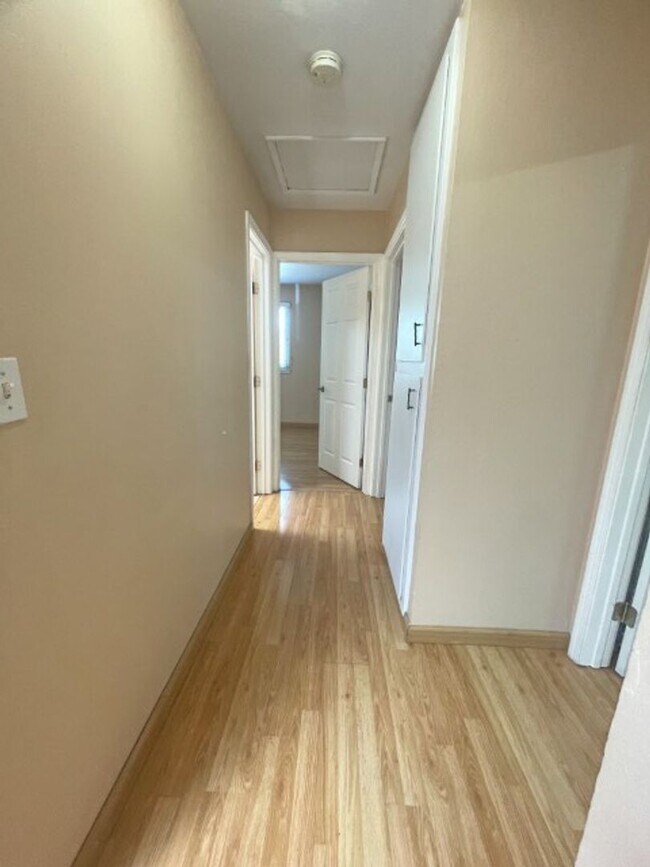 Building Photo - Desirable Home in the Mission San Jose Are...