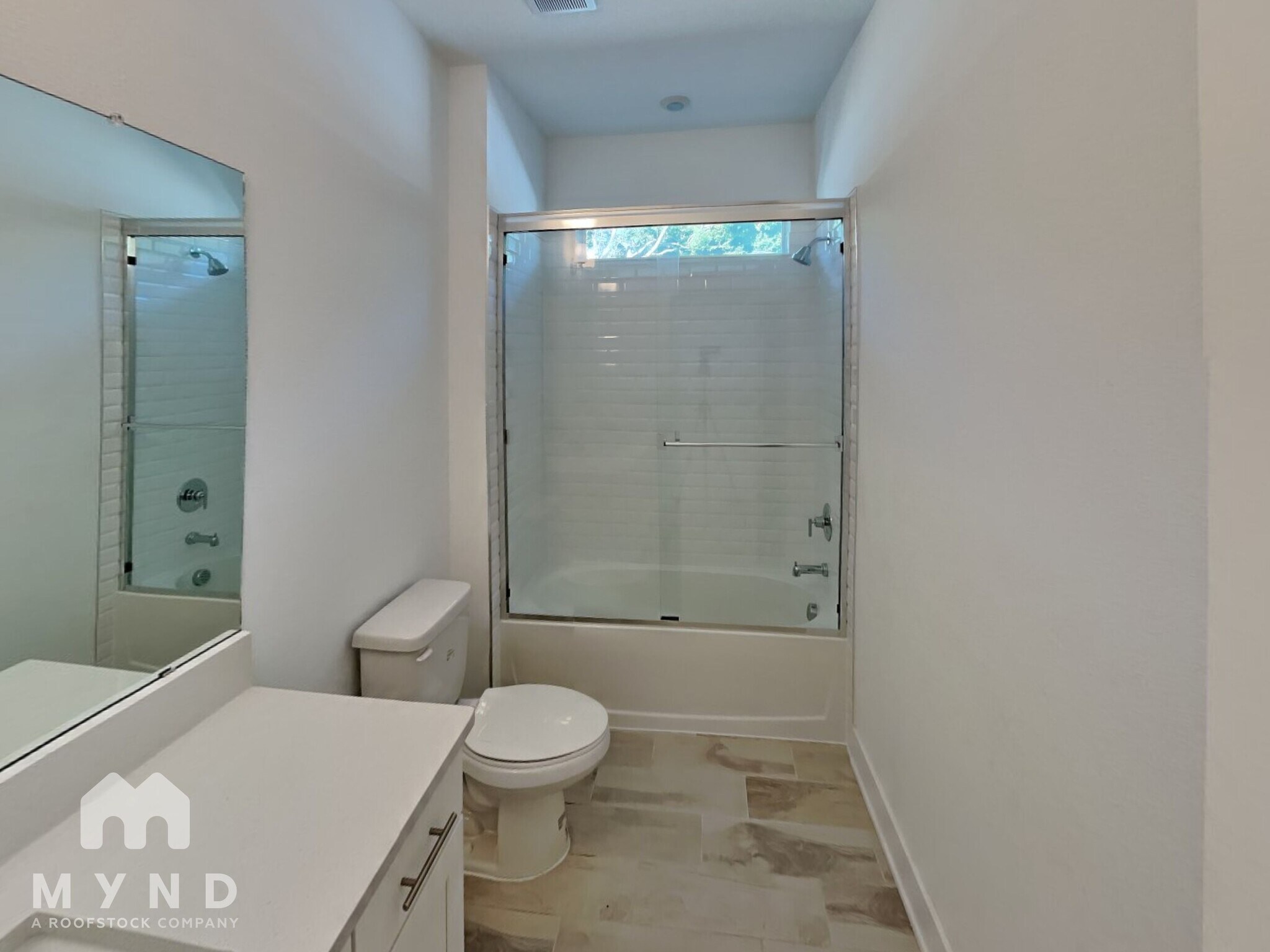 Building Photo - 1712 E Lambright St N