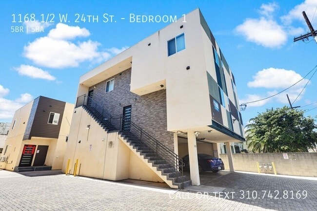 Building Photo - 1168 1/2 W. 24th St.-Bedroom 1