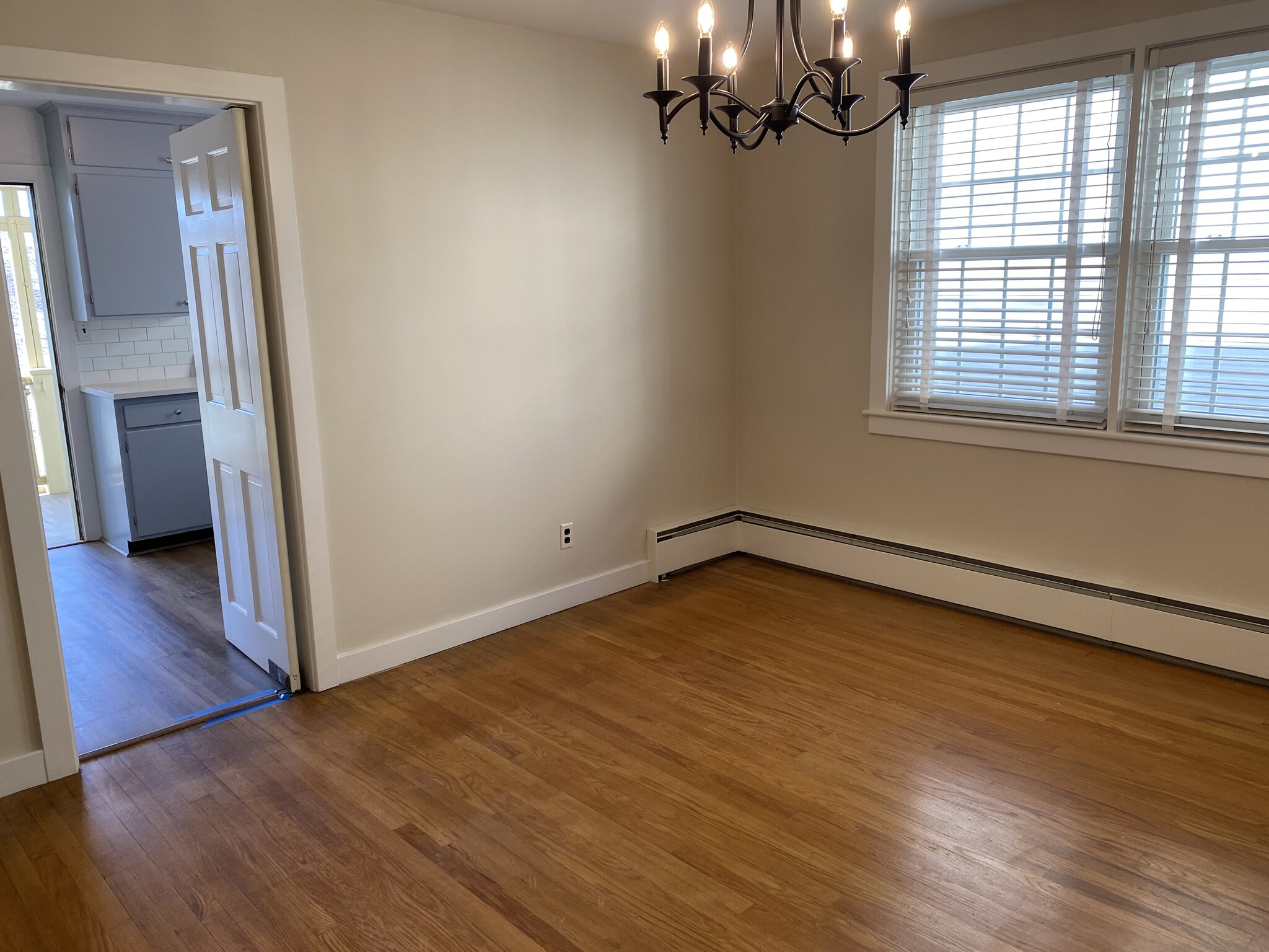 Dining room - 138 Willis St