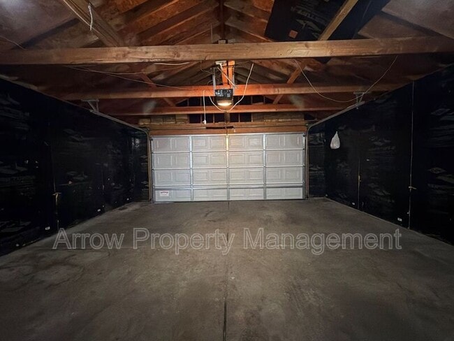 Building Photo - 1257 Trimble St