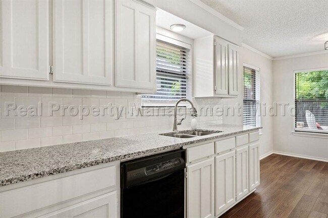 Building Photo - 5104 Andalusia Trail