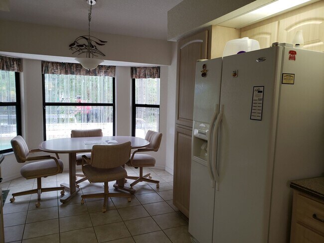 Building Photo - AVAILABLE 2026 SEASON! PORT CHARLOTTE, HEA...