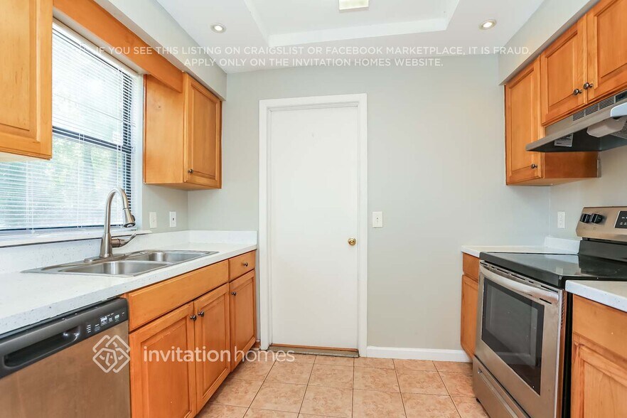 Building Photo - 3816 Julington Creek Rd