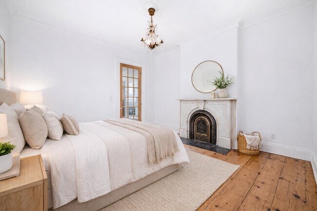 Building Photo - 145 Halladay St