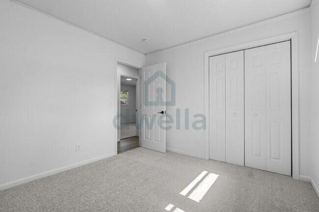 Building Photo - 3-Bedroom (1.5 Baths) Fully Renovated Rental Home in a PRIME Location! Only 6 minutes to Downtown...