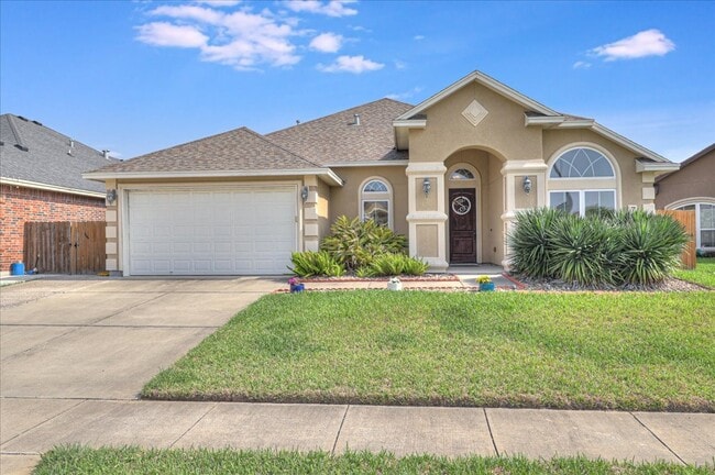Primary Photo - 7522 S Lake Dr