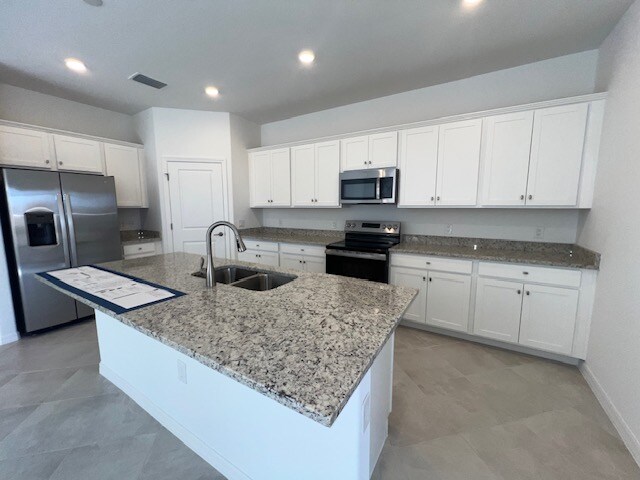Building Photo - 14984 Palamos Cir