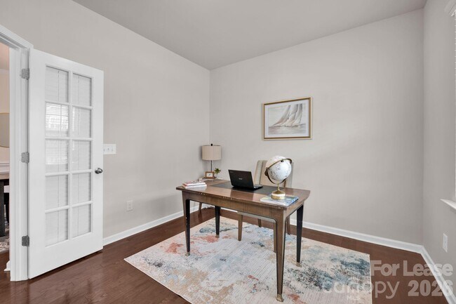 Building Photo - 132 Cherry Bark Dr