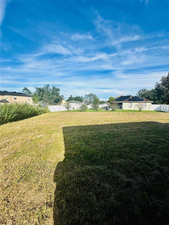 Building Photo - 562 Kilimanjaro Dr