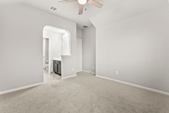 Building Photo - 3506 Lake Bella Megan Dr