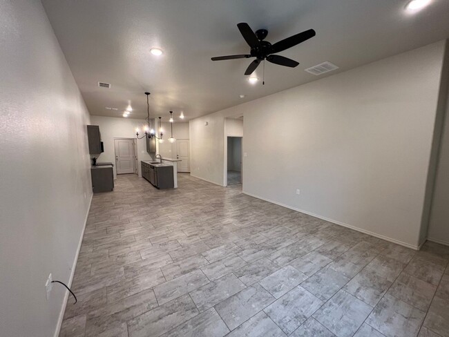 Building Photo - New 2 Bedroom Townhome Available In Wolffo...