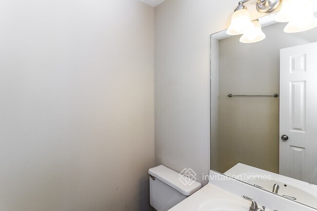 Building Photo - 1074 Wenham Ln
