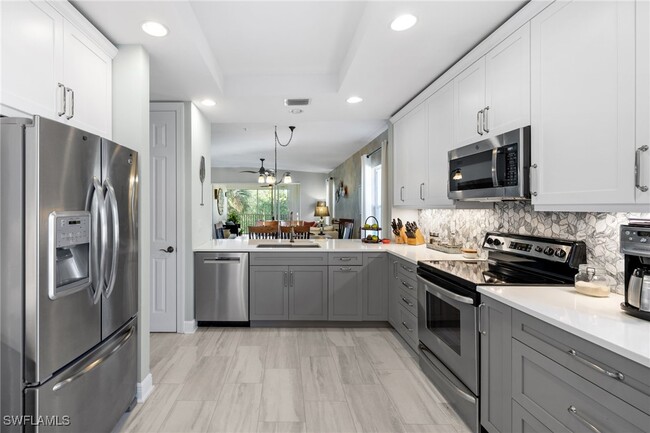 Building Photo - 4700 Yacht Harbor Dr