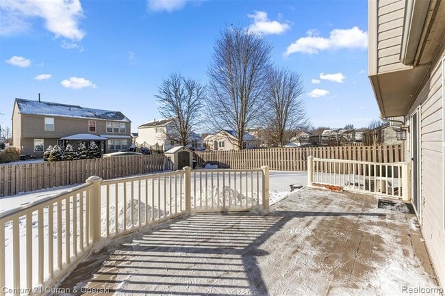 Building Photo - 7164 Richmond Dr