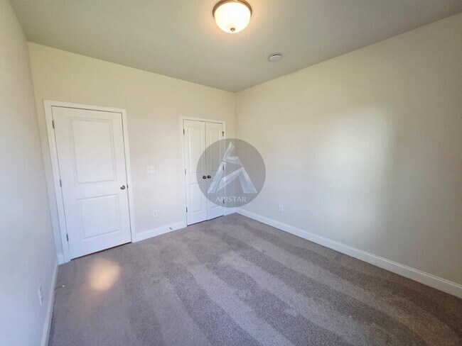 Building Photo - 107 Ledgemont Wy