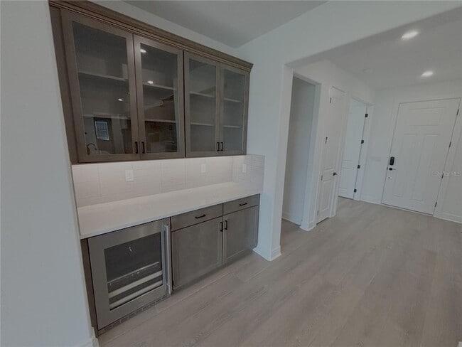 Building Photo - 6360 SW 82nd Pl