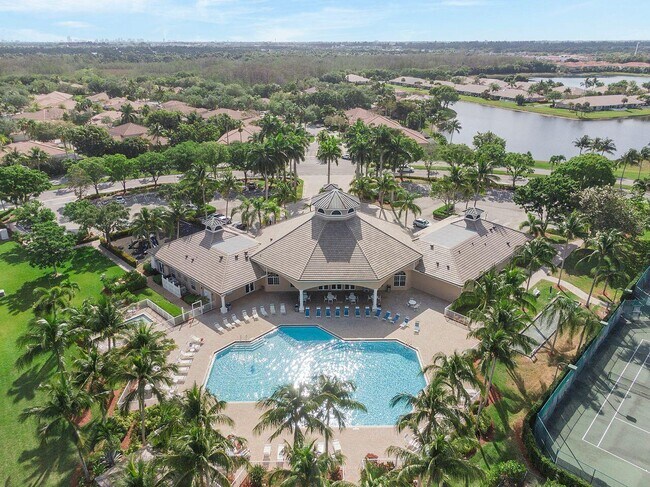 Building Photo - 8790 S San Andros