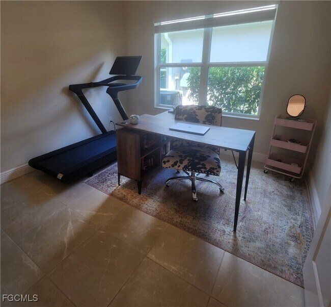 Building Photo - 7004 Mistral Wy