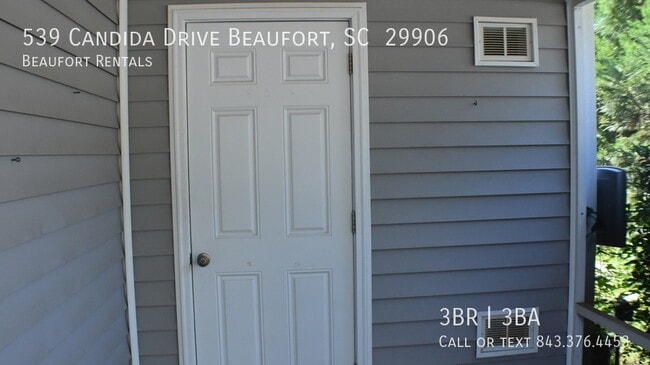 Building Photo - 539 Candida Dr