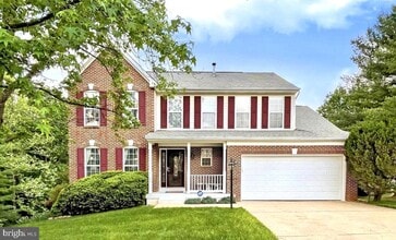 Building Photo - 4702 Pearson Dr