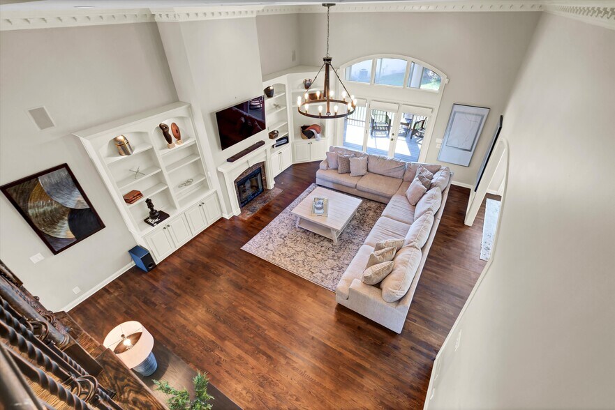 Building Photo - 2603 Locust Hill Pl