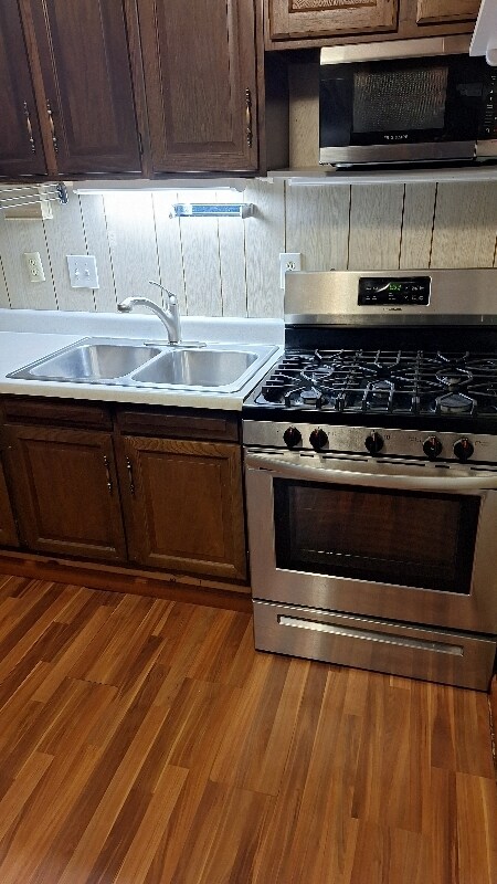 Building Photo - 13005 E Elk Pl