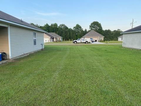 Building Photo - 48303 Labonte Ln