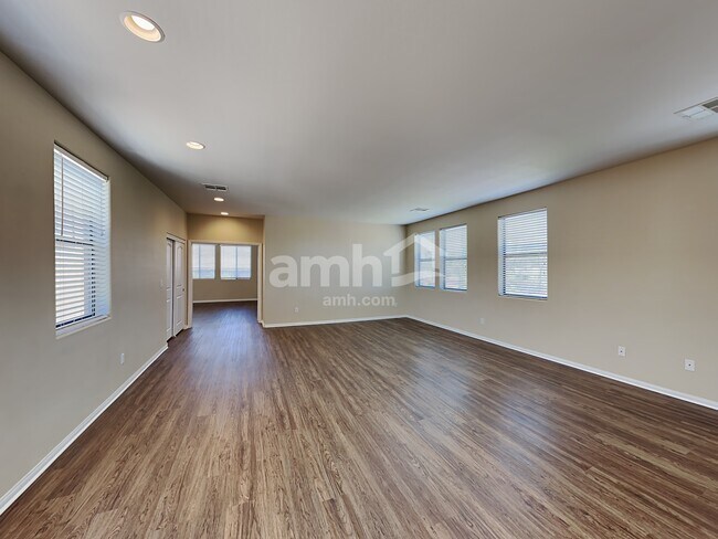 Building Photo - 3937 Maldive Isle Ct