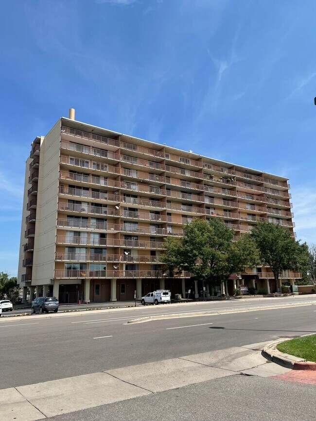 Building Photo - 2225 Buchtel Blvd S